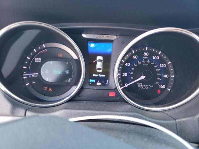Photo 9 from auction – 2013 HYUNDAI SONATA HYB with VIN KMHEC4A41DA098196