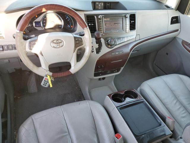 Photo 8 from auction – 2011 TOYOTA SIENNA XLE with VIN 5TDDK3DC7BS003088