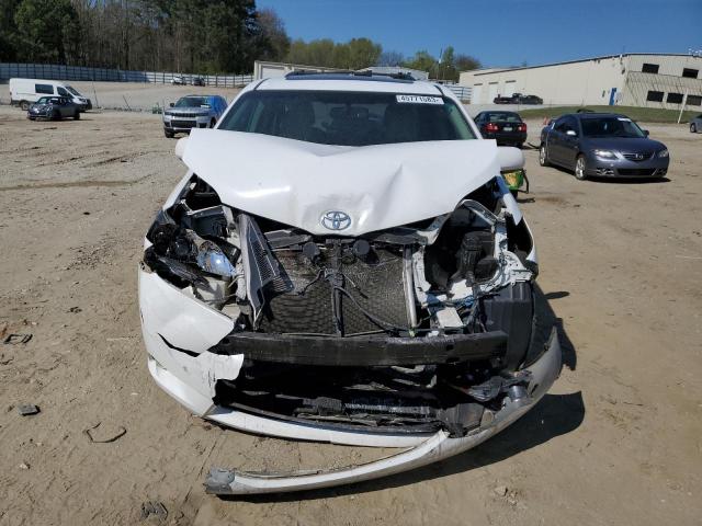 Photo 5 from auction – 2011 TOYOTA SIENNA XLE with VIN 5TDYK3DC3BS165432