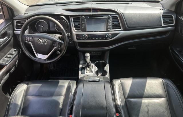 Foto 9 de la subasta – 2017 TOYOTA HIGHLANDER con VIN 5TDKZRFH6HS516758