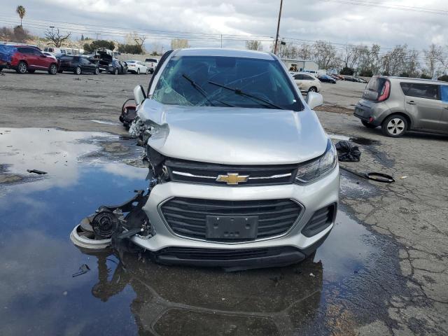 Photo 5 from auction – 2020 CHEVROLET TRAX LS with VIN KL7CJKSB7LB318403