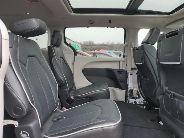 Photo 11 from auction – 2022 CHRYSLER PACIFICA L with VIN 2C4RC3GGXNR174335