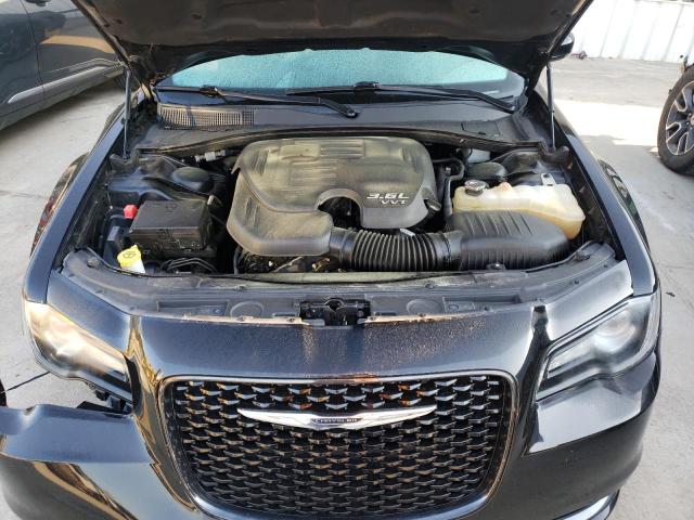 Photo 11 from auction – 2017 CHRYSLER 300 S with VIN 2C3CCABG7HH646829