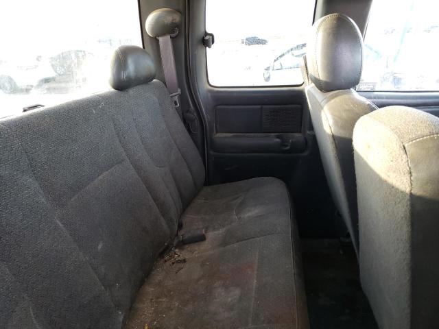 Photo 10 from auction – 2004 CHEVROLET SILVERADO with VIN 1GCEC19V74E380724