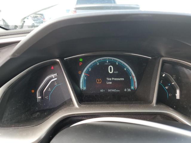 Photo 9 from auction – 2018 HONDA CIVIC EX with VIN 19XFC2F75JE201953