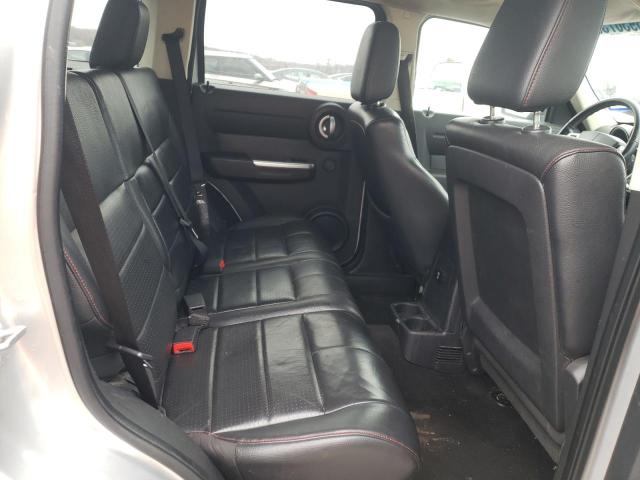 Photo 11 from auction – 2008 DODGE NITRO R/T with VIN 1D8GT58658W150630