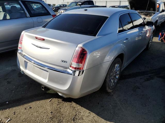 Photo 3 from auction – 2012 CHRYSLER 300 with VIN 2C3CCAAG5CH142533