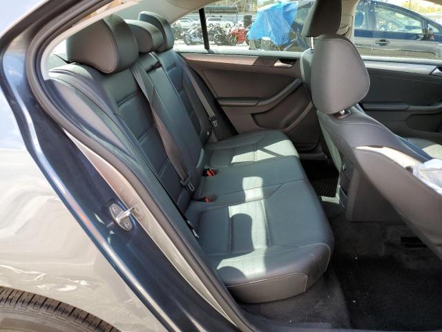 Photo 10 from auction – 2018 VOLKSWAGEN JETTA SE with VIN 3VWDB7AJ7JM234403