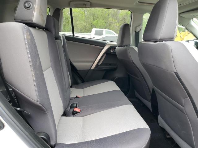 Photo 11 from auction – 2015 TOYOTA RAV4 XLE with VIN 2T3WFREV5FW214438
