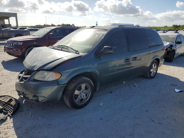 DODGE GRAND CARA 2005 with VIN 2D4GP44L05R401375 - Photo from auction