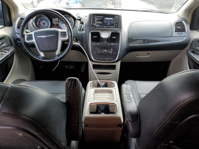 Photo 8 from auction – 2016 CHRYSLER TOWN & COU with VIN 2C4RC1BG9GR300747
