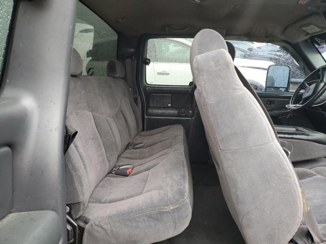 Photo 10 from auction – 2001 CHEVROLET SILVERADO with VIN 1GCEK19V81E297513