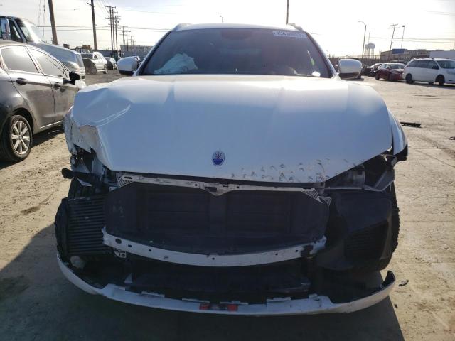 Photo 5 from auction – 2017 MASERATI LEVANTE LU with VIN ZN661XUL0HX263353