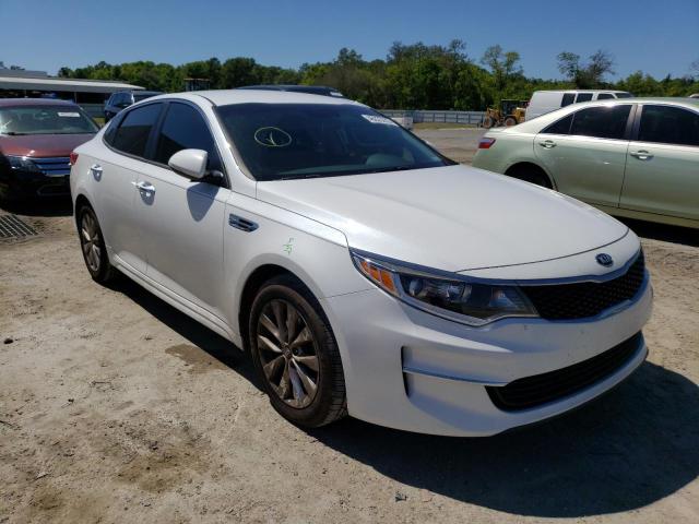 Photo 4 from auction – 2018 KIA OPTIMA LX with VIN 5XXGT4L38JG253294