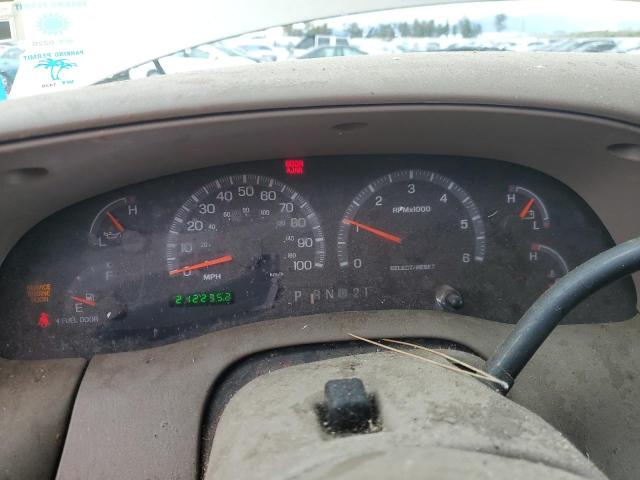 Foto 9 de la subasta – 2002 FORD EXPEDITION con VIN 1FMRU15W82LA01389