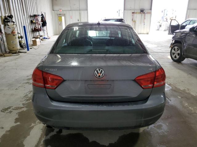 Photo 6 from auction – 2015 VOLKSWAGEN PASSAT S with VIN 1VWAT7A34FC111314