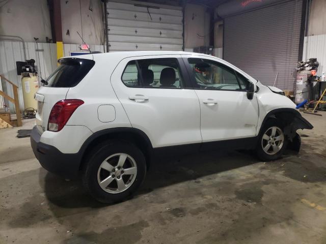 Photo 3 from auction – 2016 CHEVROLET TRAX LS with VIN KL7CJNSBXGB687375
