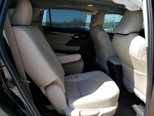 Photo 11 from auction – 2021 TOYOTA HIGHLANDER with VIN 5TDFZRAH4MS082651