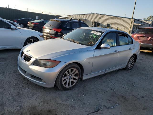 BMW 328 I 2007 with VIN WBAVA37547NE28074 - Photo from auction