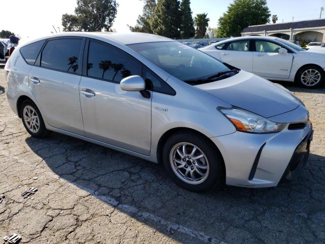 Photo 4 from auction – 2015 TOYOTA PRIUS V with VIN JTDZN3EU2FJ035969