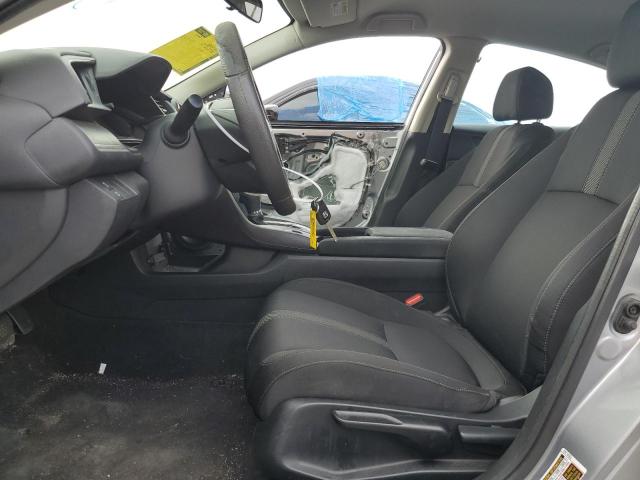 Photo 7 from auction – 2018 HONDA CIVIC LX with VIN 19XFC2F52JE019772