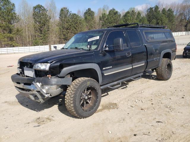CHEVROLET SILVERADO 2004 with VIN 1GCHC29U24E221510 - Photo from auction