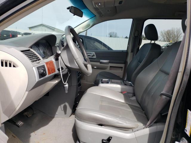 Photo 7 from auction – 2008 CHRYSLER TOWN & COU with VIN 2A8HR54P48R757488