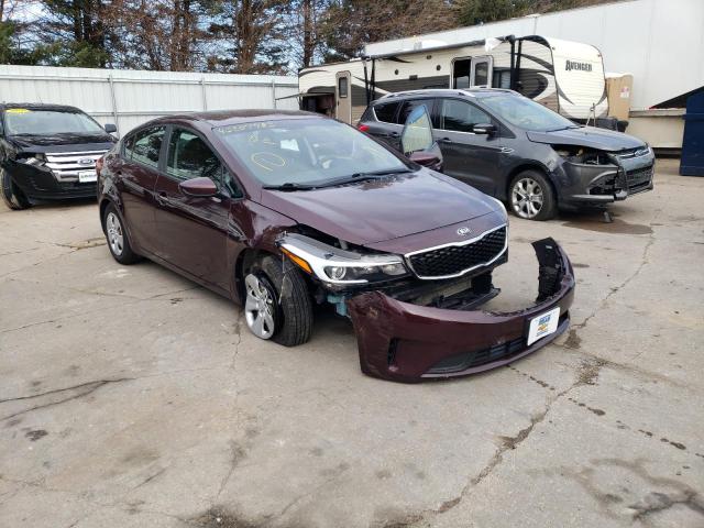 Photo 4 from auction – 2017 KIA FORTE LX with VIN 3KPFK4A72HE156373