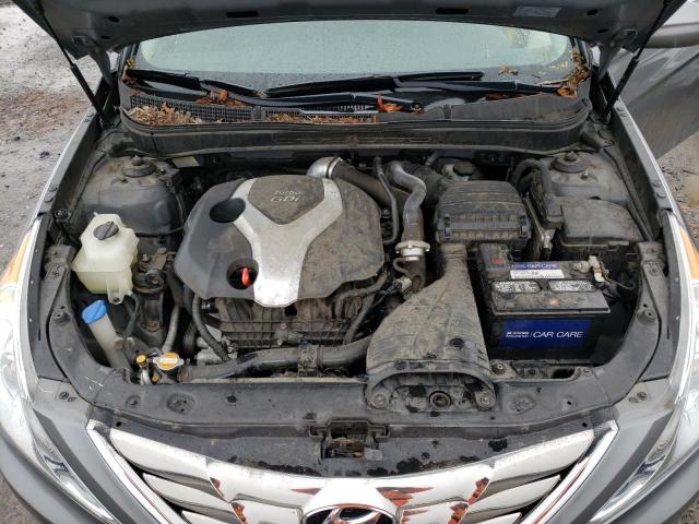 Photo 11 from auction – 2012 HYUNDAI SONATA SE with VIN 5NPEC4AB5CH500151
