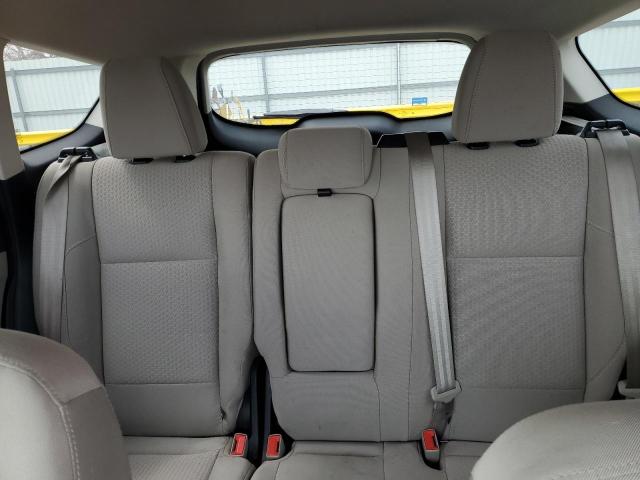 Photo 10 from auction – 2017 FORD ESCAPE SE with VIN 1FMCU0GD8HUE56189