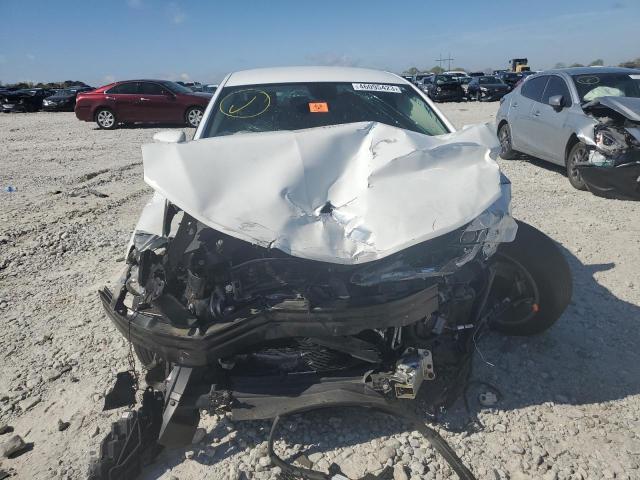 Photo 5 from auction – 2015 CHRYSLER 200 LIMITE with VIN 1C3CCCAB1FN682389