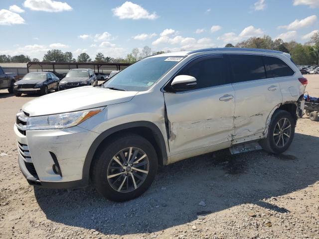 TOYOTA HIGHLANDER 2017 with VIN 5TDKZRFH1HS515209 - Photo from auction