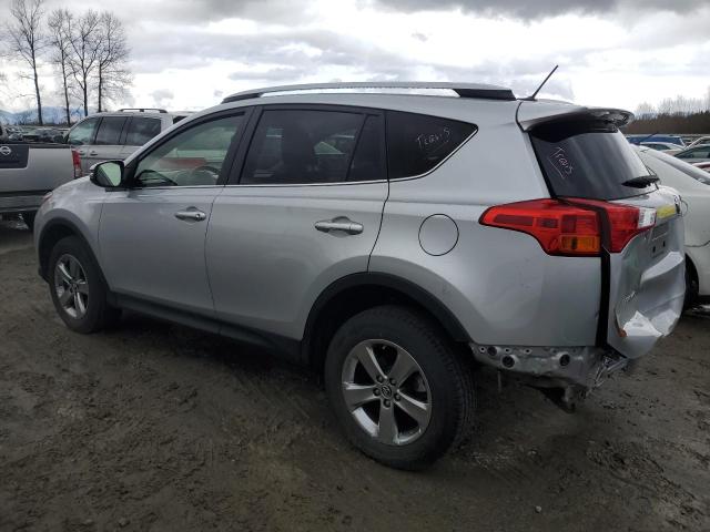 Photo 2 from auction – 2015 TOYOTA RAV4 XLE with VIN JTMRFREV7FD118983