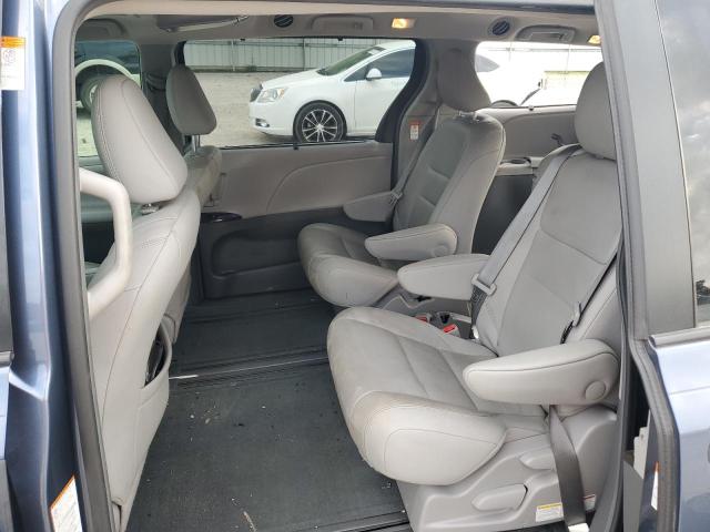 Photo 11 from auction – 2017 TOYOTA SIENNA XLE with VIN 5TDYZ3DC5HS786594