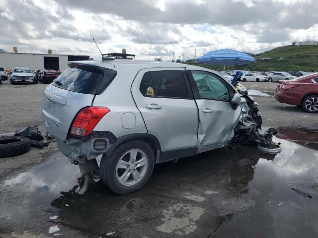 Photo 3 from auction – 2020 CHEVROLET TRAX LS with VIN KL7CJKSB7LB318403