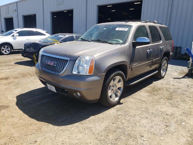 GMC YUKON SLT 2014 with VIN 1GKS1CE05ER183080 - Photo from auction
