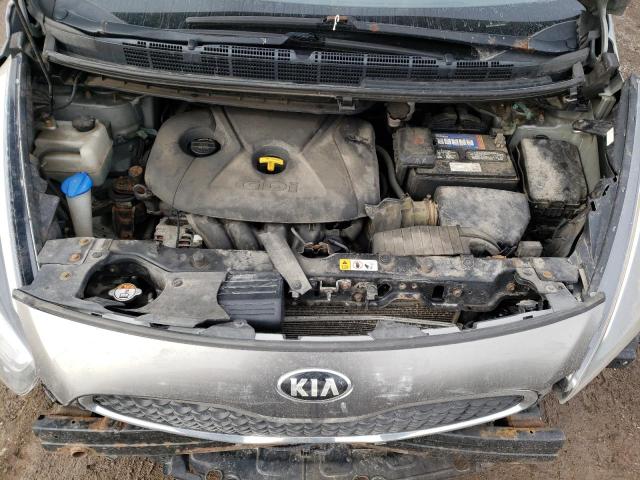 Photo 12 from auction – 2015 KIA RONDO with VIN KNAHT8A30F7093990