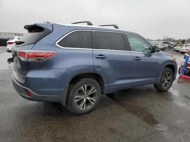 Photo 3 from auction – 2016 TOYOTA HIGHLANDER with VIN 5TDJKRFH9GS248772