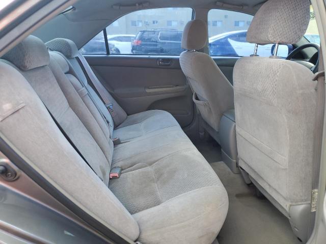 Photo 10 from auction – 2002 TOYOTA CAMRY LE with VIN 4T1BE32K32U588414
