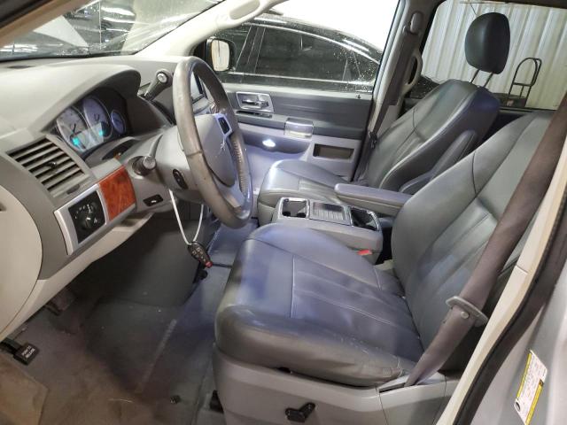 Photo 7 from auction – 2008 CHRYSLER TOWN & COU with VIN 2A8HR54PX8R736029