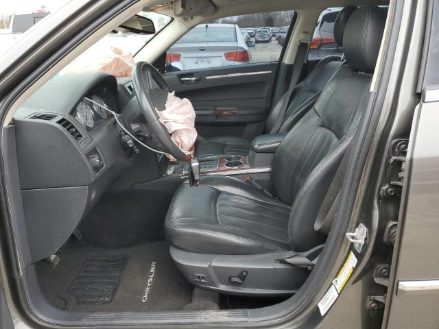 Photo 7 from auction – 2009 CHRYSLER 300C with VIN 2C3KA63T69H618516