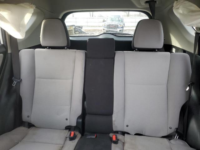 Photo 10 from auction – 2017 TOYOTA RAV4 XLE with VIN JTMRFREV7HJ710856