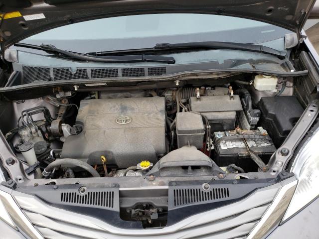 Photo 12 from auction – 2013 TOYOTA SIENNA XLE with VIN 5TDDK3DCXDS064972