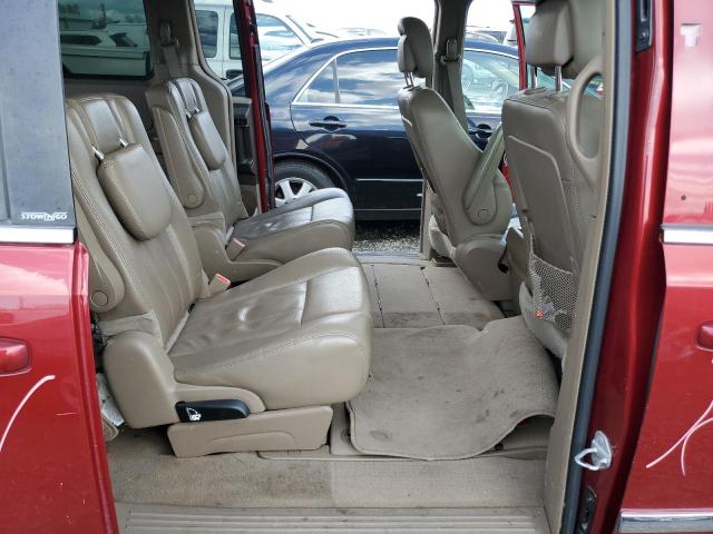Photo 11 from auction – 2014 CHRYSLER TOWN & COU with VIN 2C4RC1BGXER149172