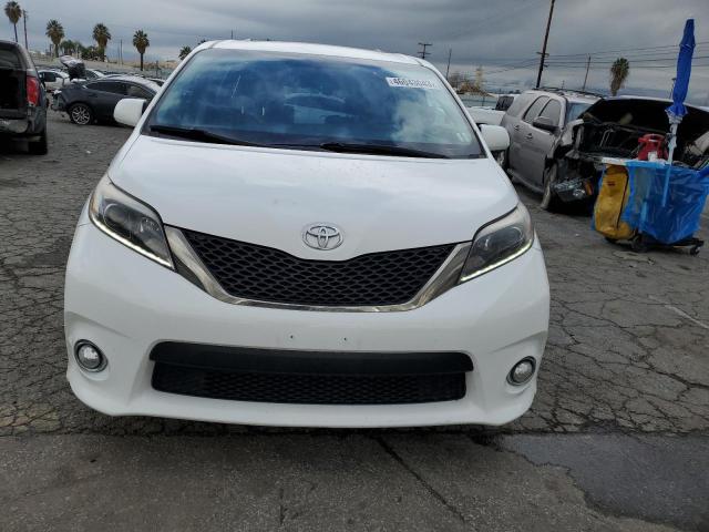 Photo 5 from auction – 2017 TOYOTA SIENNA SE with VIN 5TDXZ3DC5HS814289