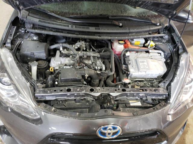 Photo 11 from auction – 2015 TOYOTA PRIUS C with VIN JTDKDTB32F1109858