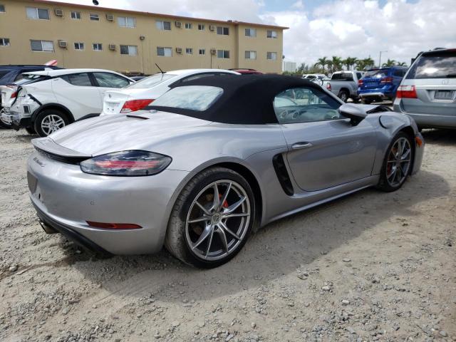 Photo 3 from auction – 2017 PORSCHE BOXSTER S with VIN WP0CB2A83HS240795