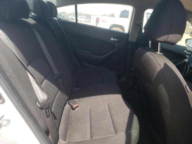 Photo 10 from auction – 2016 KIA FORTE LX with VIN KNAFK4A69G5504152