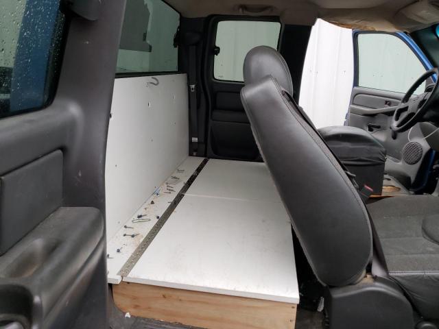 Photo 10 from auction – 2004 CHEVROLET SILVERADO with VIN 2GCEC19T241417727