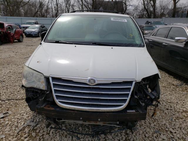 Foto 5 de la subasta – 2010 CHRYSLER TOWN AND C con VIN 2A4RR4DE3AR288995